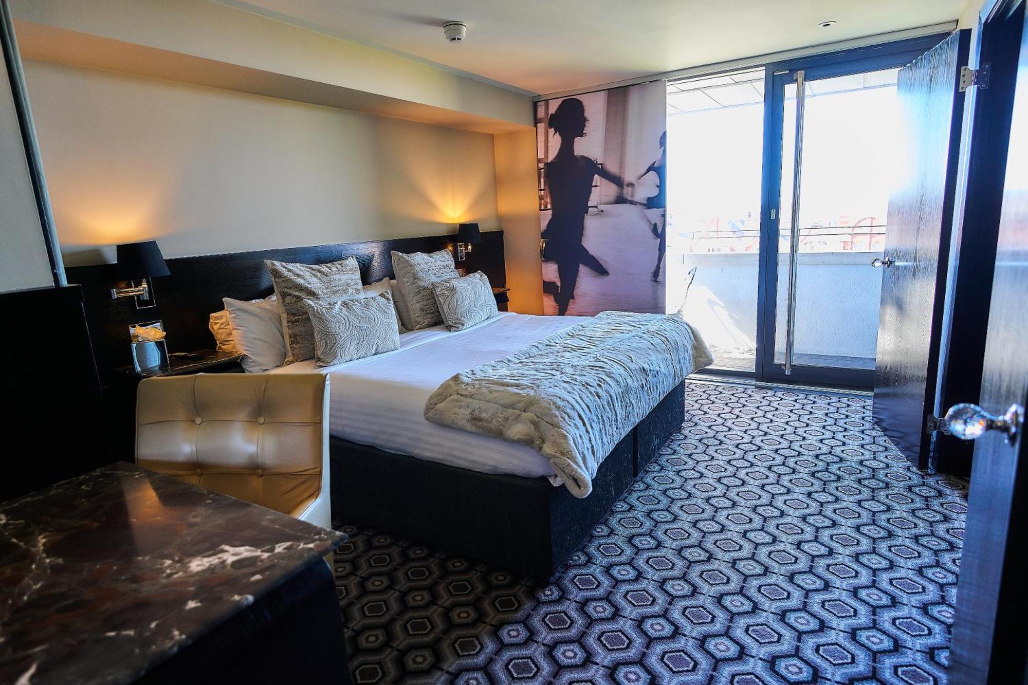 The Vincent Hotel Southport Buitenkant foto