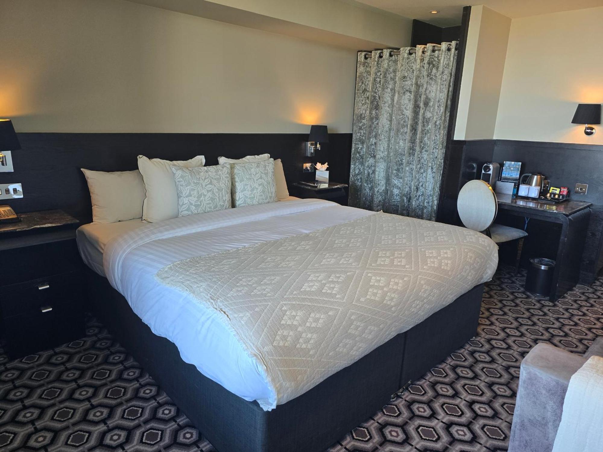 The Vincent Hotel Southport Buitenkant foto